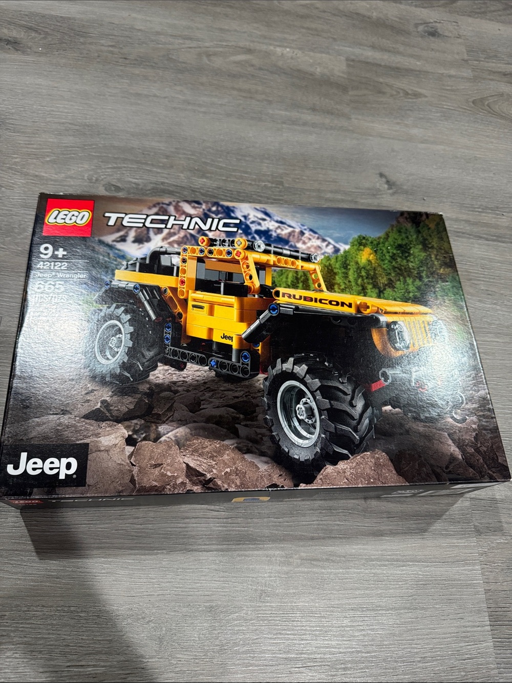 LEGO 42122 Technic Jeep Rubicon Off-Road Truck Toy